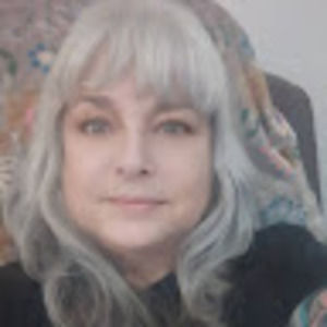 Meet your Posher, Pam